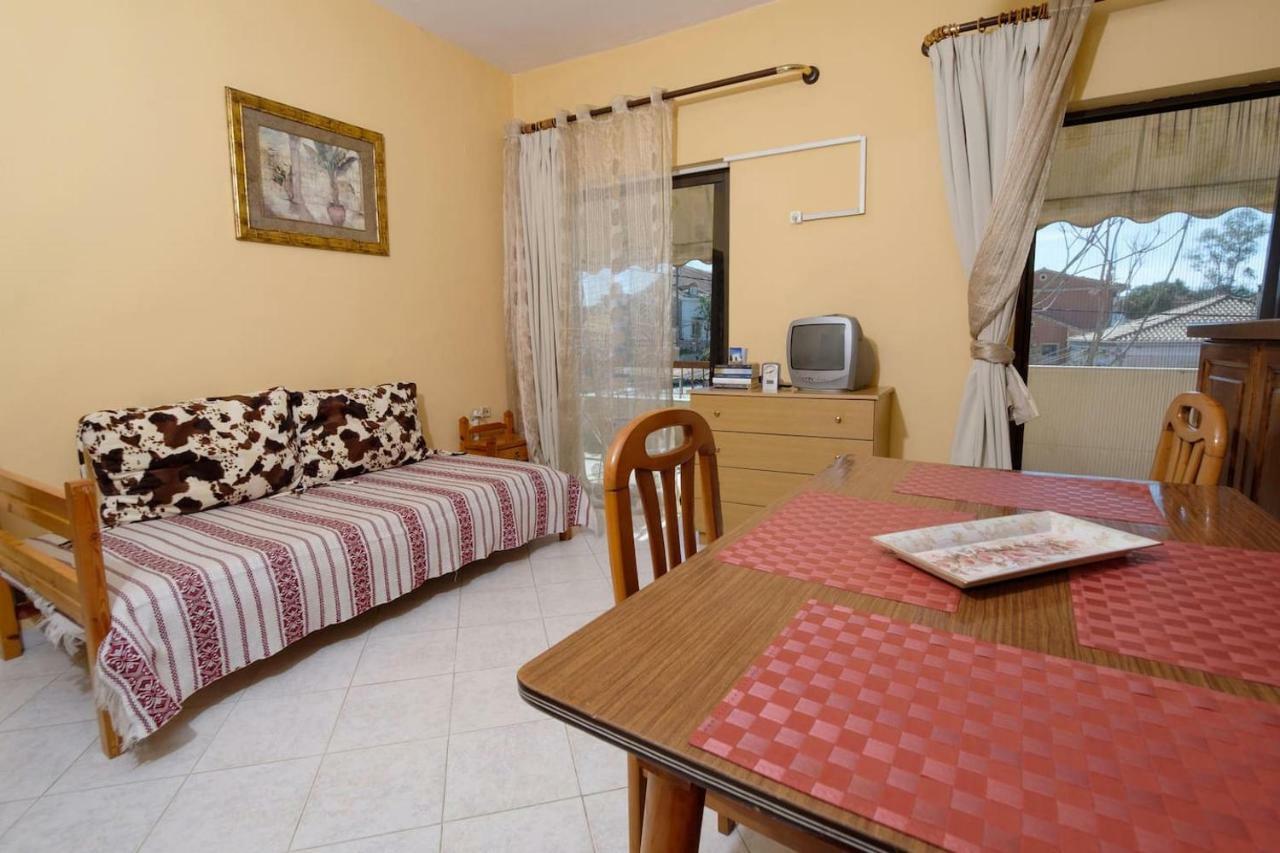 Traditional Apartment In Corfu Next To The Center Exterior photo